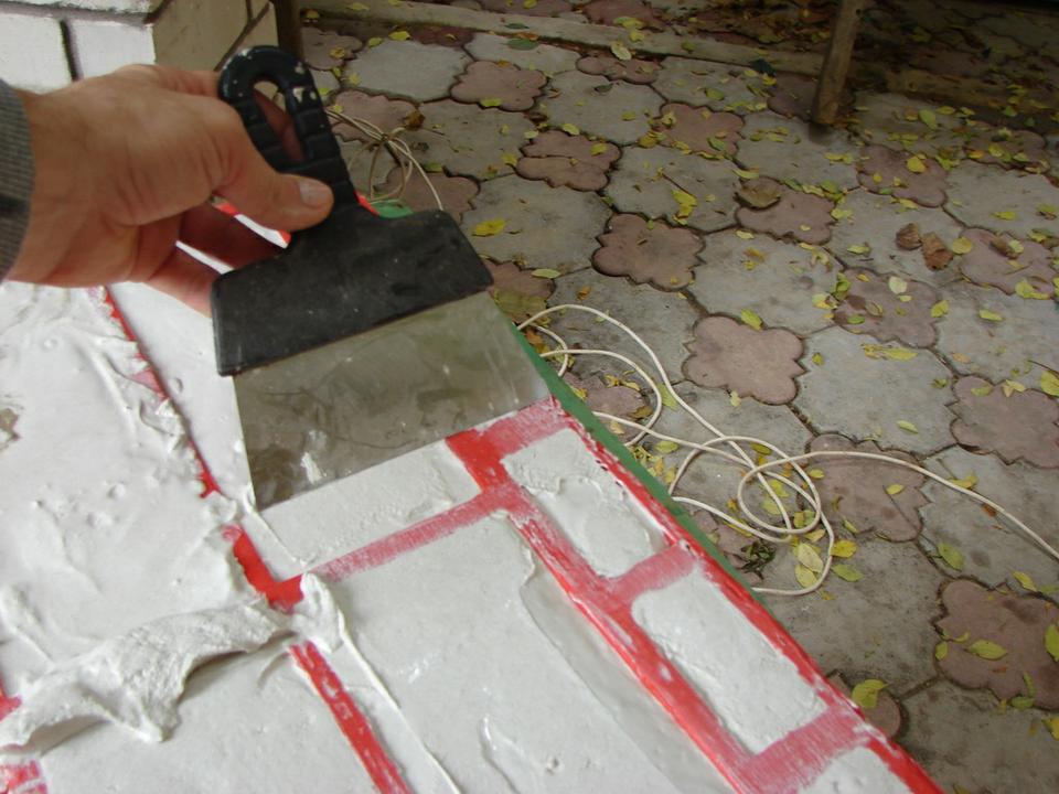 Применение гипсовой плитки для отделки стен снаружи