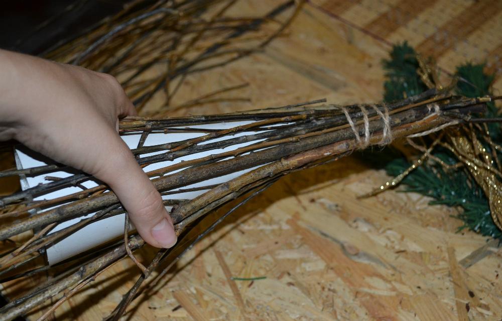 ТОП-17 идей декора своими руками из еловых веток