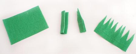 Прямоугольник из зеленой гофрированной бумаги